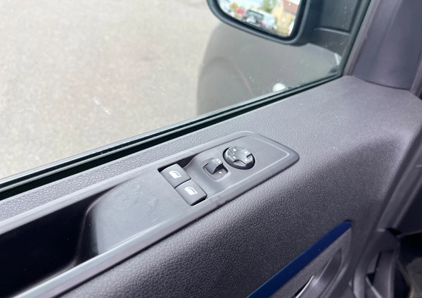 Peugeot Traveller cena 109900 przebieg: 129800, rok produkcji 2018 z Gdańsk małe 191